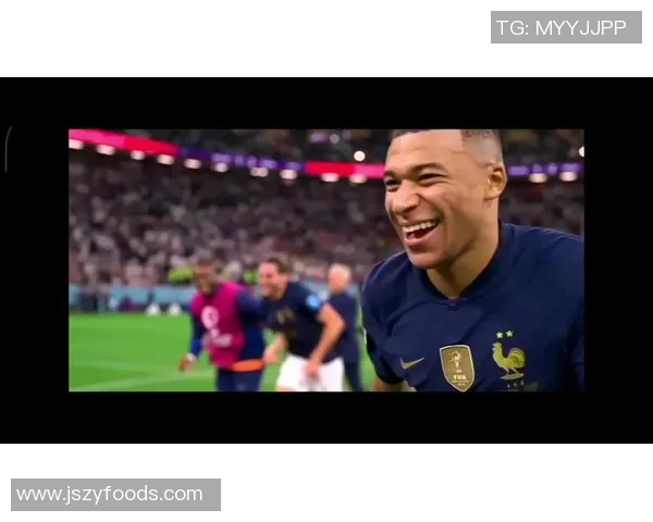 基里安·姆巴佩再次带领球队取得胜利，成为焦点人物